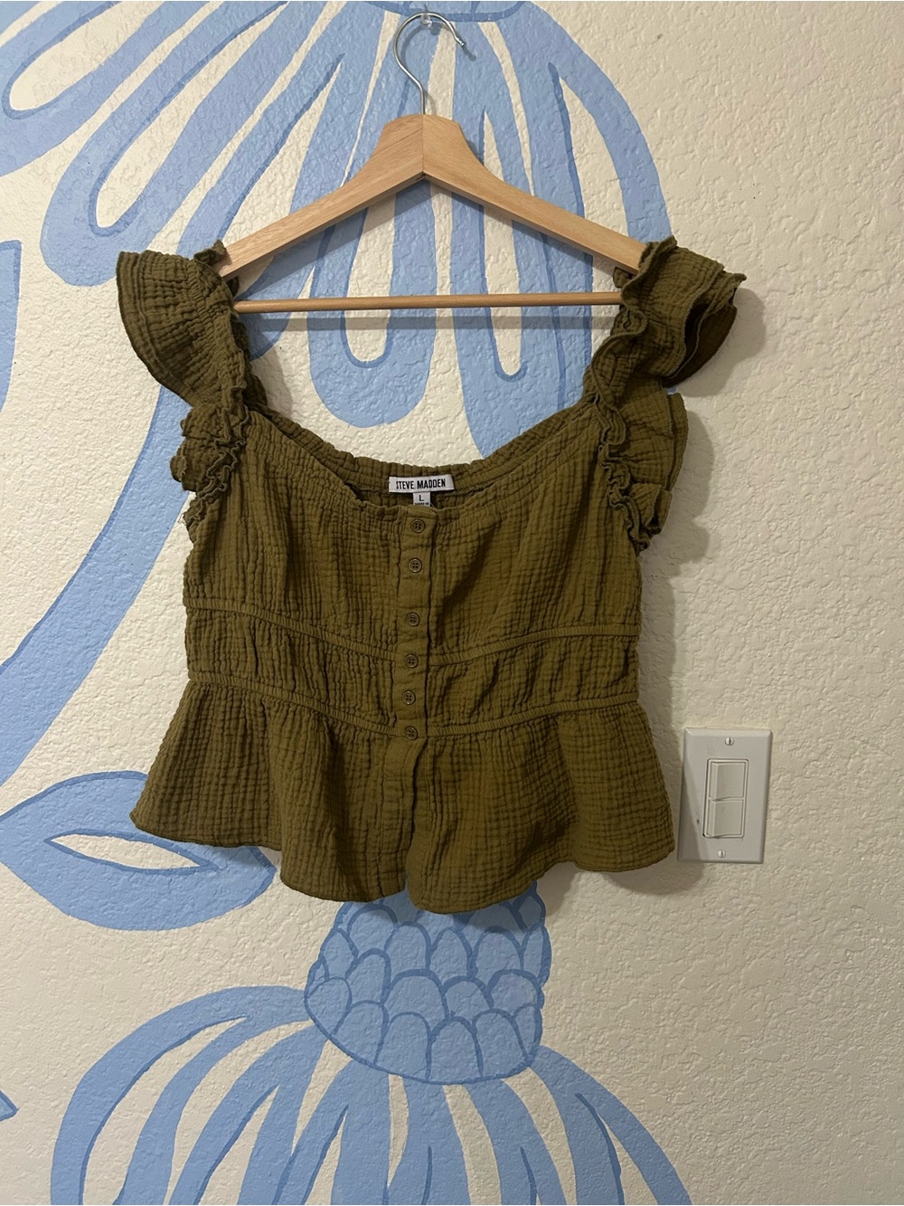 Steve Madden Olive Green Gauze Ruffle Sleeve Peplum Top Size L